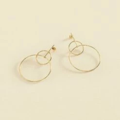 Boucles D'oreilles Pendantes CASSINI - Doré